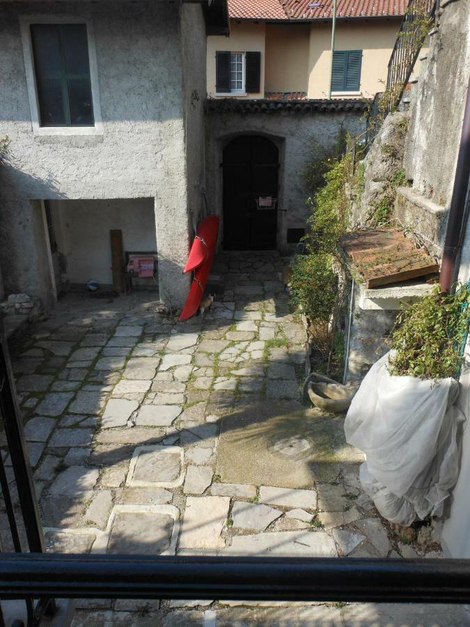 Il Vecchio Cortile Apartment แมนเดลโล เดล ลาริโอ ภายนอก รูปภาพ